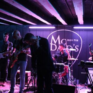 INVSN Dennis Lyxzen et MelCove en concert au Mc Daid's Le Havre